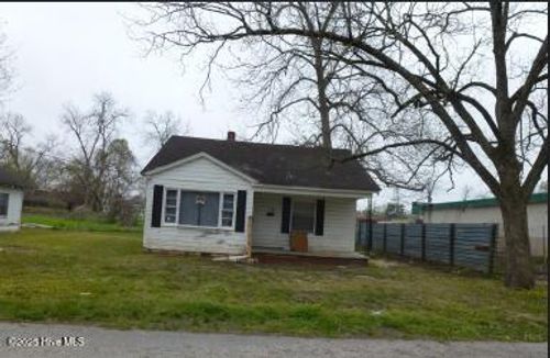 106 E 4th Ave, Chadbourn, NC, 28431-1814 | Card Image