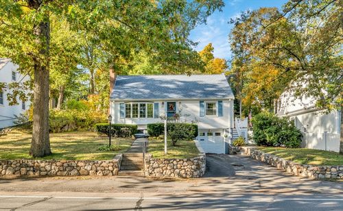 375 Marrett Rd, Lexington, MA, 02421-7910 | Card Image