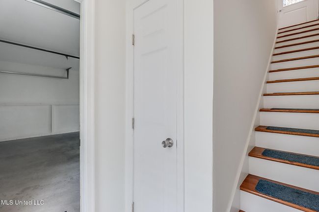 entry | Image 6