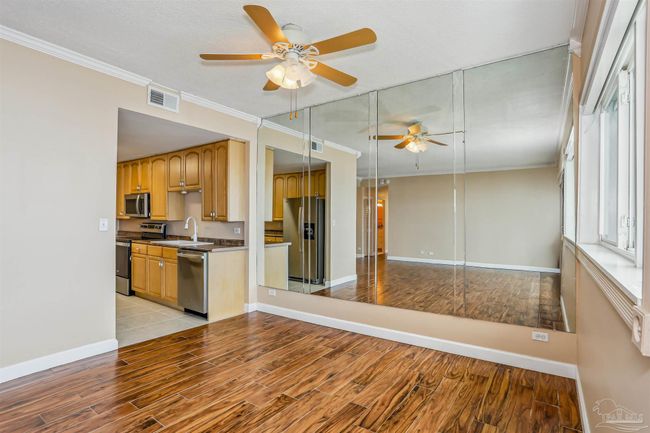APT-901 - 825 Bayshore Dr, Condo with 2 bedrooms, 2 bathrooms and null parking in PENSACOLA FL | Image 6