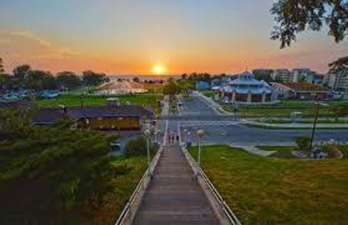 545 Wittenberg Path, Saint Joseph, MI, 49085-8313 | Card Image