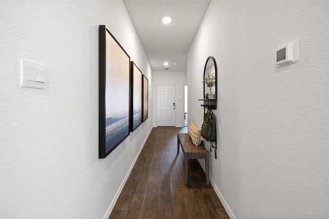 827 Arnold Loop, House other with 3 bedrooms, 2 bathrooms and 2 parking in Uhland TX | Image 31