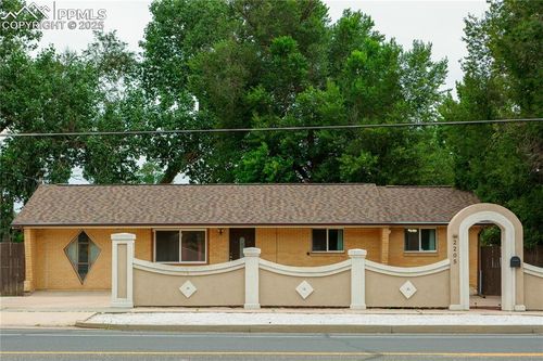 2205 Airport Rd, Colorado Springs, CO, 80910-3116 | Card Image