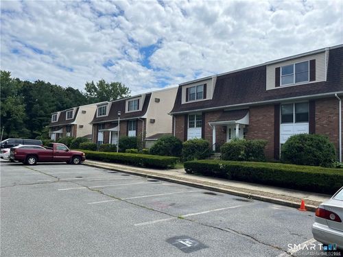 16-302 Boston Post Rd, Waterford, CT, 06385-1938 | Card Image