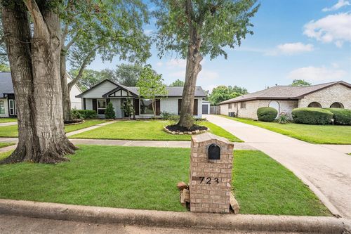 723 Park Meadow Dr, Katy, TX, 77450-4011 | Card Image