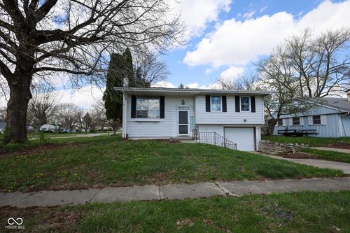 2322 Aspen Ct, Anderson, IN, 46011-2802 | Card Image