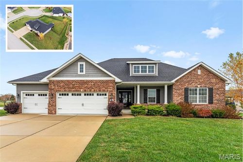 812 Green Jacket Way, O Fallon, IL, 62269-2589 | Card Image