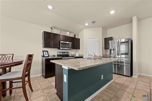 6115 Sally Ride Ln, Killeen, TX, 76543-7410 | Card Image