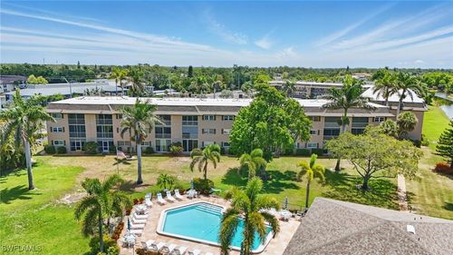 apt-305d-5451 Rattlesnake Hammock Rd, NAPLES, FL, 34113-7406 | Card Image