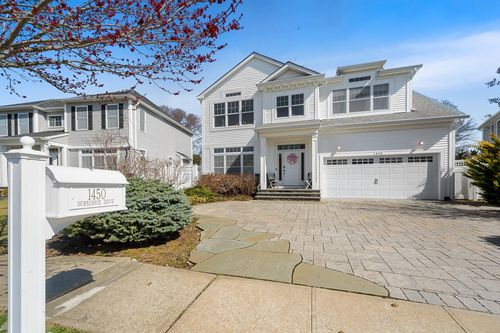 1450 Horseshoe Dr, North Bellmore, NY, 11710-2458 | Card Image