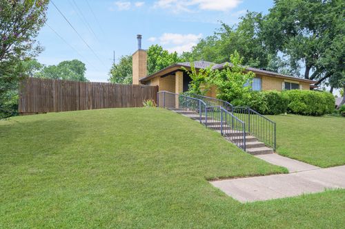 2114 Valleywood Dr, Arlington, TX, 76013-4304 | Card Image