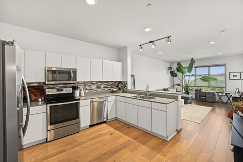 221-400 Herron Dr, Nashville, TN, 37210-4649 | Card Image