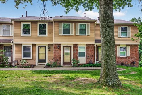 282 Scott Ln, Venetia, PA, 15367-1116 | Card Image