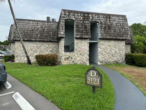 d212-3123 Oakland Shores Dr, Oakland Park, FL, 33309-5693 | Card Image