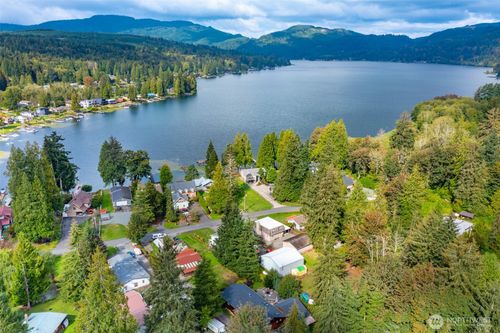 268 Friday Creek Rd, Bellingham, WA, 98229-9383 | Card Image