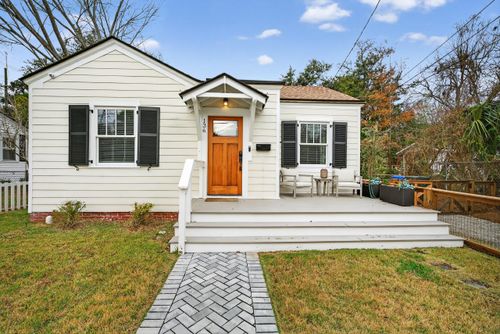 136 Maple St, Charleston, SC, 29403-3402 | Card Image