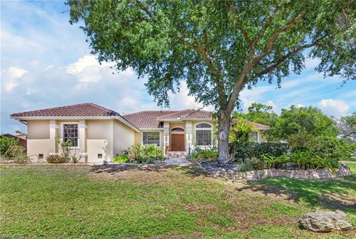 7214 Hendry Creek Dr, Fort Myers, FL, 33908-4212 | Card Image