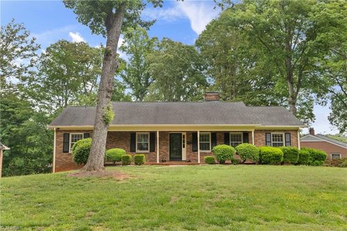 2971 Ormond Dr, Winston-Salem, NC, 27106-5034 | Card Image