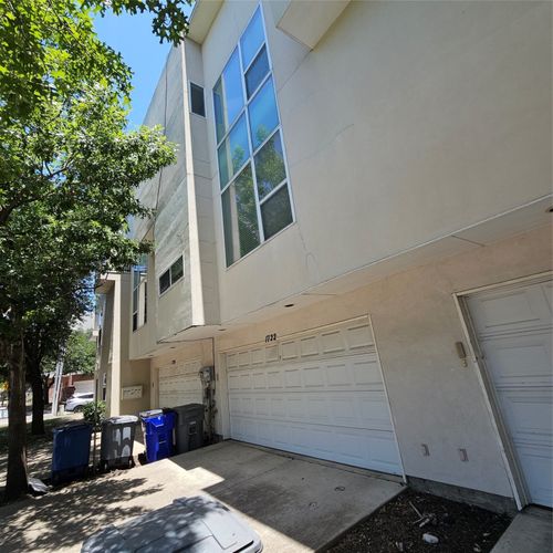 1722 Matilda St, Dallas, TX, 75206-7922 | Card Image