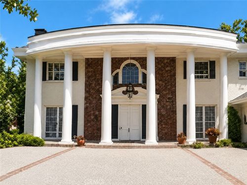 20543 Chatsboro Dr, Woodland Hills, CA, 91364-5653 | Card Image