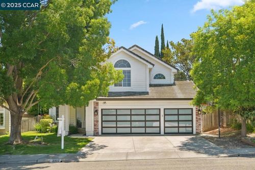 3907 Folsom Dr, Antioch, CA, 94531-8244 | Card Image