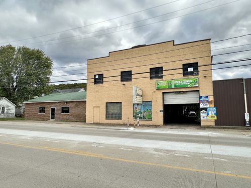 710 E Canal St, Nelsonville, OH, 45764-1319 | Card Image