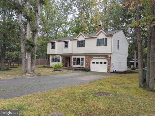 211 Park Ave, MARLTON, NJ, 08053-7128 | Card Image