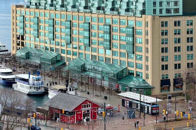 1408 - 100 Harbour St, Condo with 0 bedrooms, 1 bathrooms and null parking in Toronto ON | Image 15