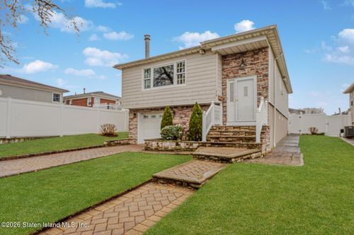 716 Sheldon Ave, Staten Island, NY, 10312-2526 | Card Image