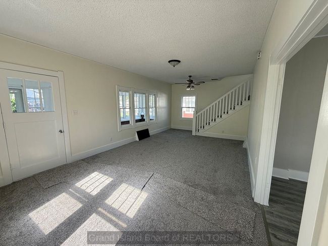 1615 W 7 St, House other with 4 bedrooms, 2 bathrooms and 1 parking in Hastings NE | Image 5