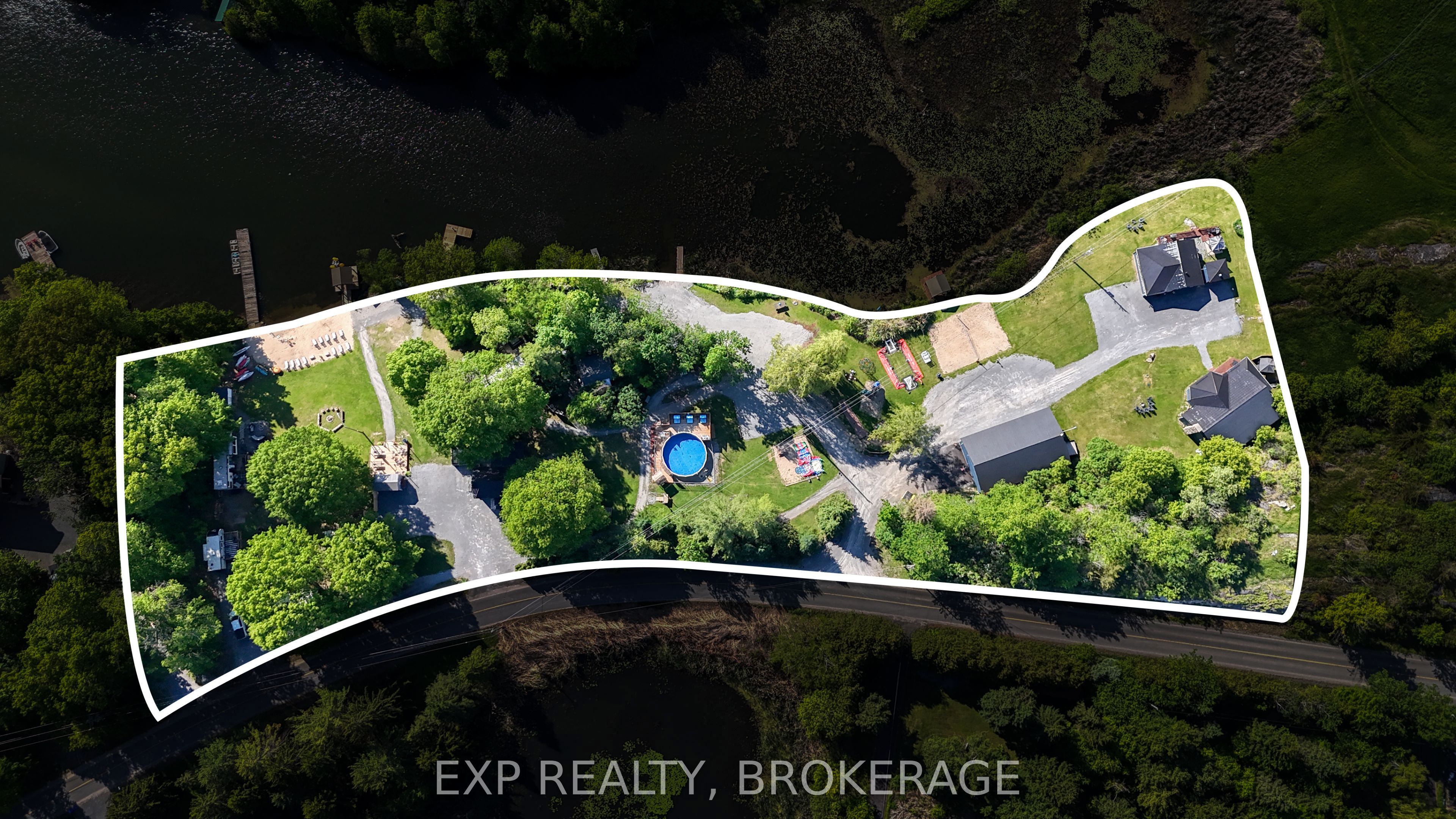 Residential in Frontenac 3