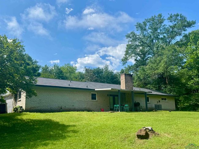 71 County Road 2936, House other with 3 bedrooms, 2 bathrooms and null parking in Hughes Springs TX | Image 25