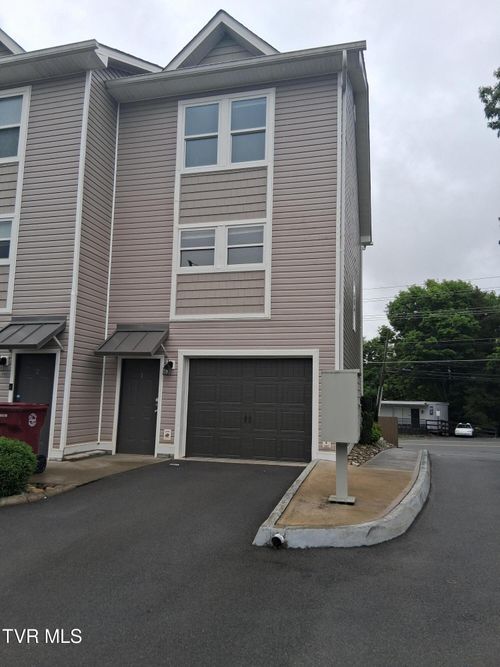 unit-1-2802 Walnut Street, Johnson City, TN, 37604 | Card Image