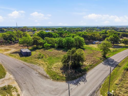 3205 Davis Rd, Granbury, TX, 76049-5454 | Card Image