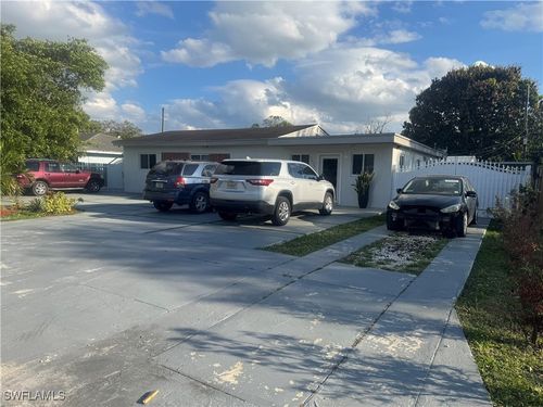 2520 Nw 166th St, Opa Locka, FL, 33054-6518 | Card Image