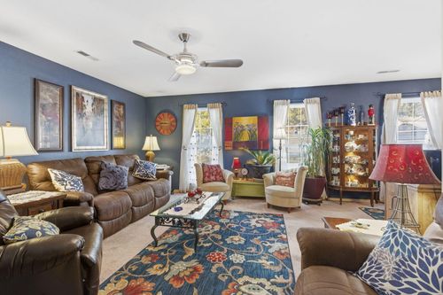 165 Eagle Dr, Forsyth, MO, 65653-8194 | Card Image