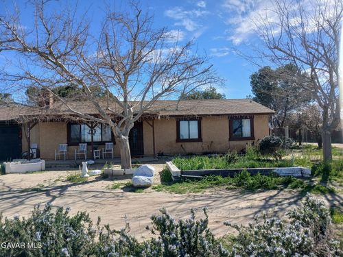 9722 E Avenue Q, Palmdale, CA, 93591-1705 | Card Image