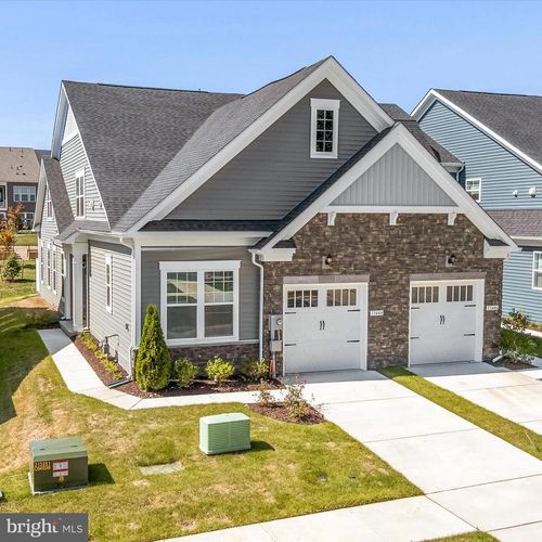 13444 Petrel St, CLARKSBURG, MD, 20871-6415 | Card Image