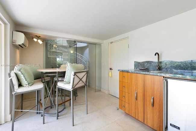 APT-174 - 201 Crandon Blvd, Townhouse with 4 bedrooms, 7 bathrooms and null parking in Key Biscayne FL | Image 47