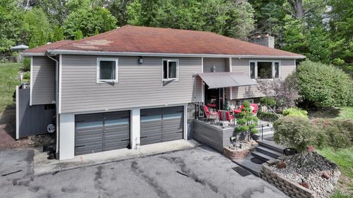213 Orrs Mills Rd, Salisbury Mills, NY, 12577-5313 | Card Image