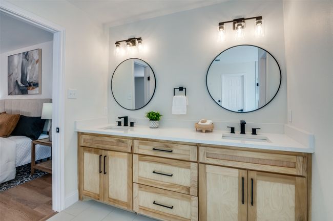 2028 Casa Loma Ct, House other with 3 bedrooms, 2 bathrooms and null parking in Grapevine TX | Image 23