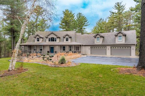 1972 62nd St, Somerset, WI, 54025-6926 | Card Image