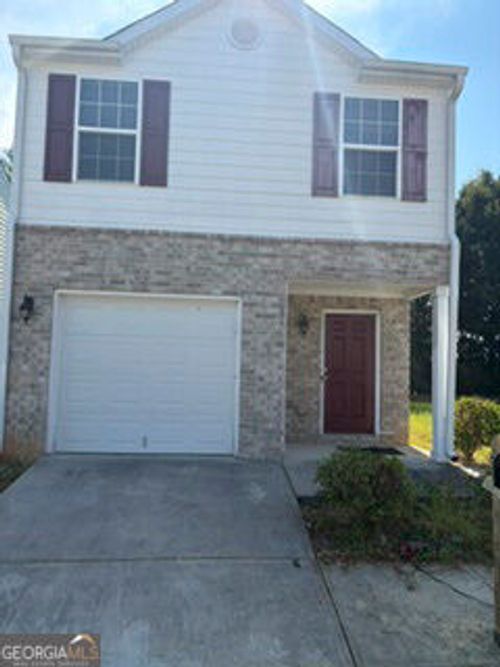 2096 Belmont Cir, Conyers, GA, 30012-7112 | Card Image