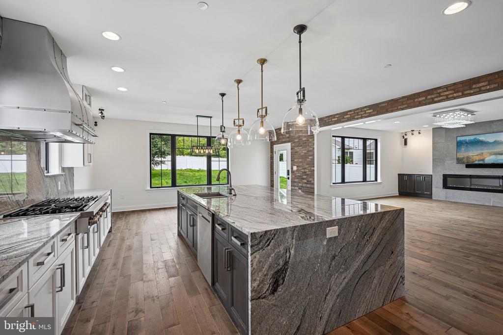 Residential in KING OF PRUSSIA 2