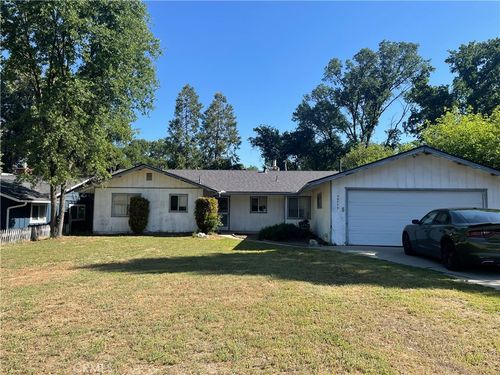 49779 Road 426, Oakhurst, CA, 93644-9703 | Card Image