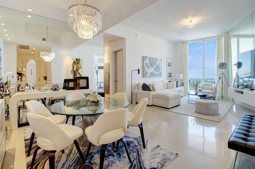 3605-16001 Collins Ave, Sunny Isles Beach, FL, 33160-5548 | Card Image