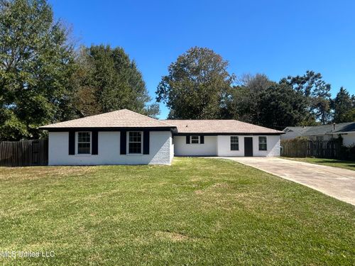1816 Seacliffe Dr, Gautier, MS, 39553-7537 | Card Image
