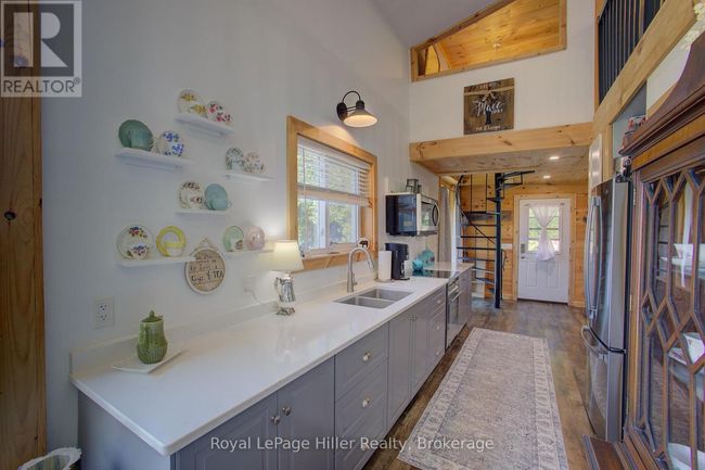 84841 Shamrock Beach Rd, House other with 4 bedrooms, 2 bathrooms and 2 parking in Goderich ON | Image 7