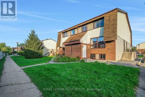 100-13 Woodvale Green, Nepean, ON, K2G4H1 | Card Image