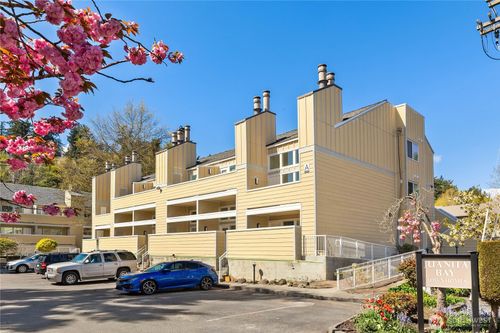 6a-11717 93rd Ave Ne, Kirkland, WA, 98034-6139 | Card Image